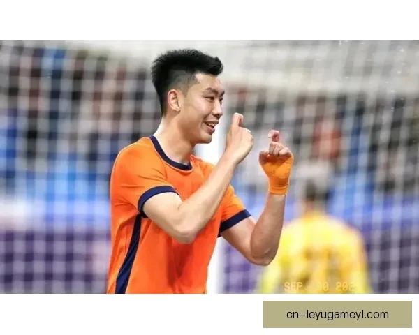 冯伯元致谢海牛球迷祝福新赛季