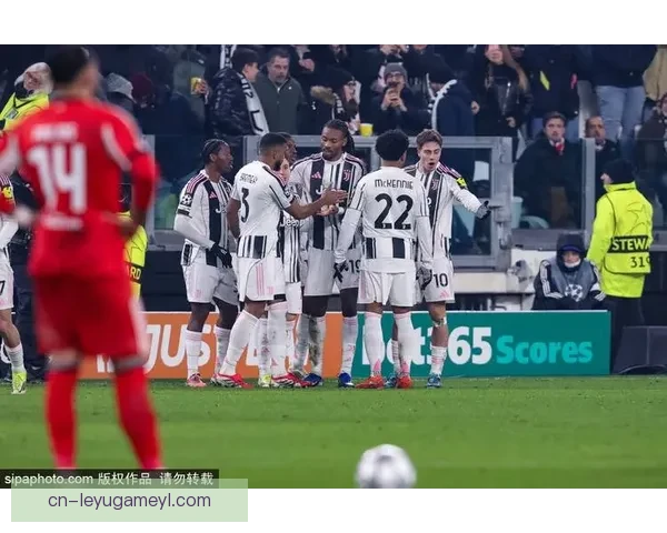 尤文名单伊尔迪兹领衔卡卢卢停赛